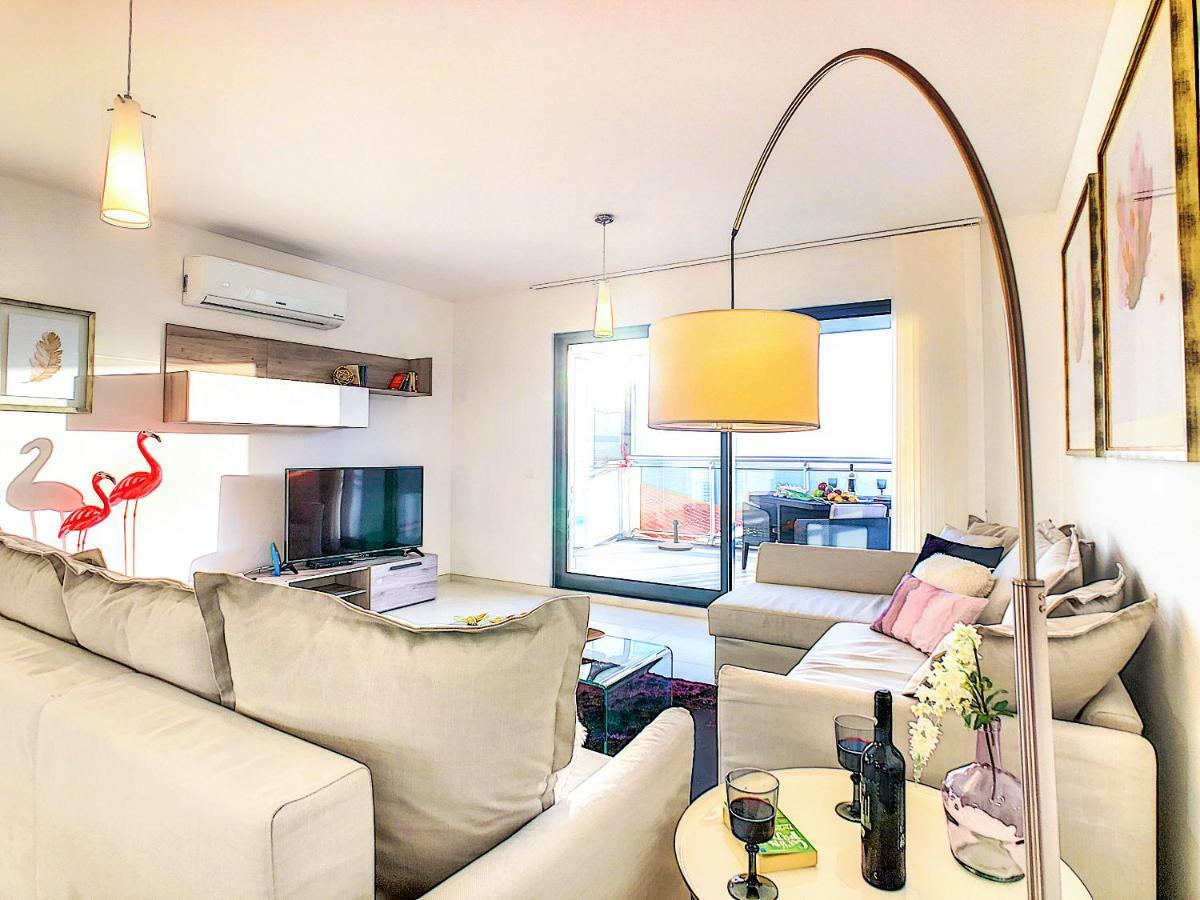 Apartamento Paradisus By Lovelystay Caniço Extérieur photo